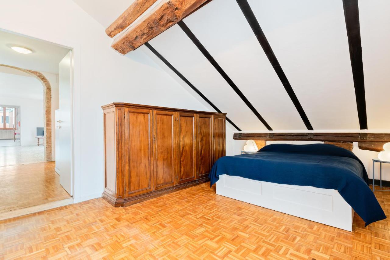 Ponte Di Rialto Penthouse With Panoramic Terrace Apartamento Veneza Exterior foto